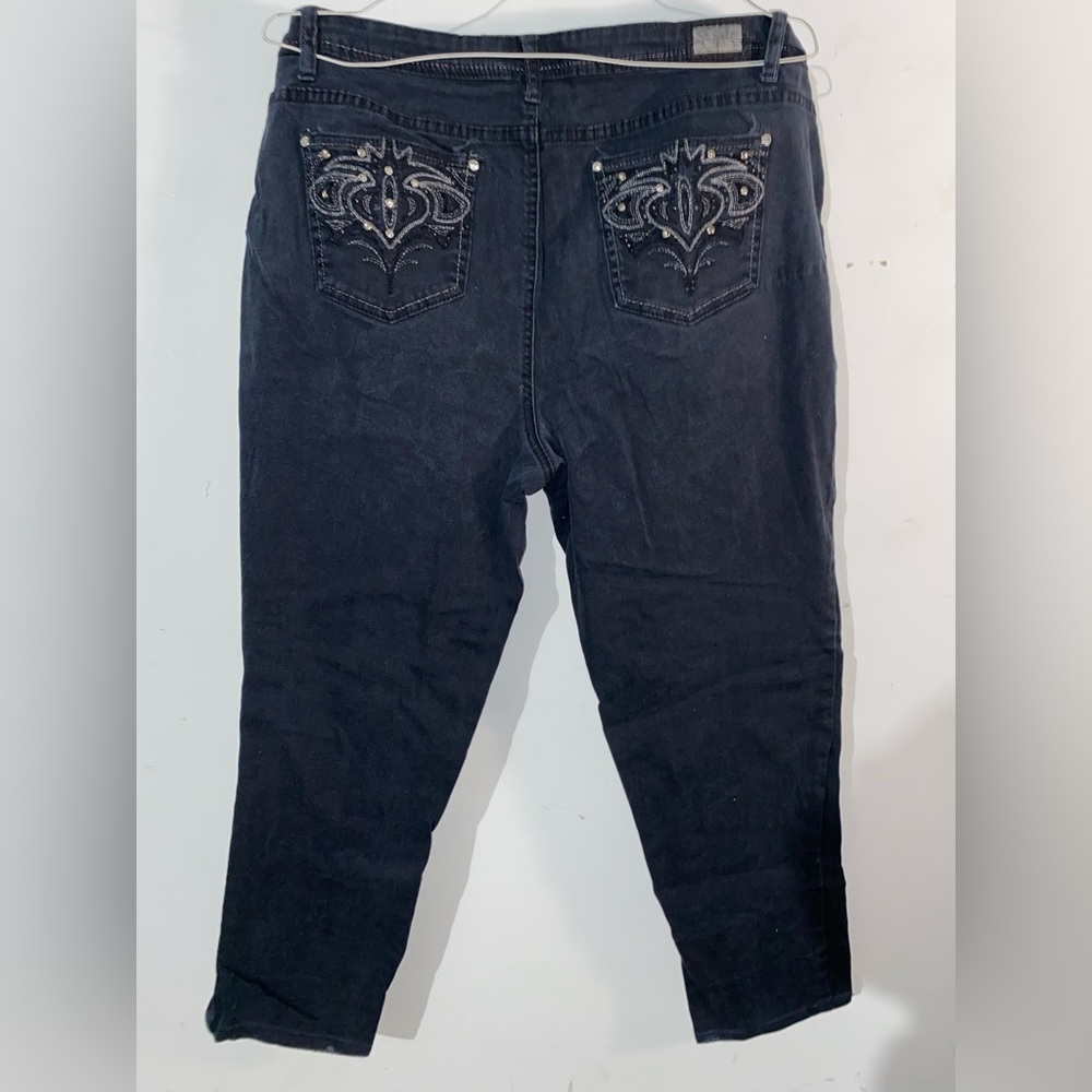 Women's Black Jeans - Picture 2 of 8